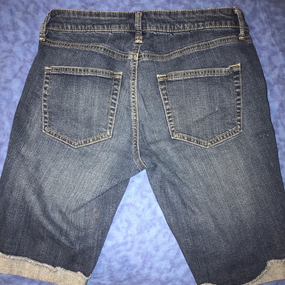 Shorts - Picture 2 of 2